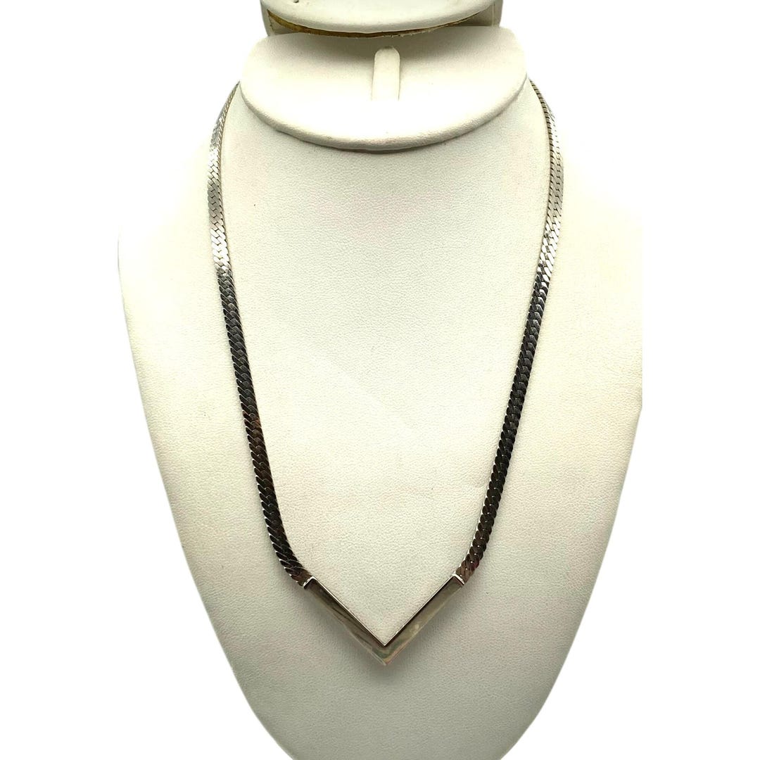 Vintage Avon Silver Tone V Necklace, Herringbone Chain Reversible