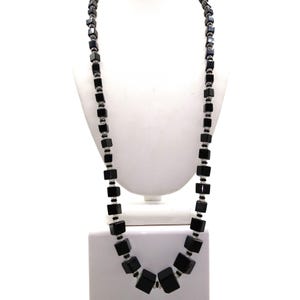 Vintage Faceted French Jet Cube Necklace, Unique Art Deco Graduated Geometric Black Glass Beads form Long Infinity Strand