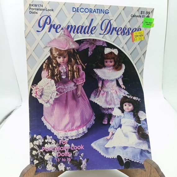 Modelli artigianali per bambole vintage, decorazione di abiti già