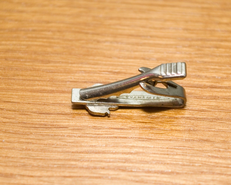 Silver Tone and Enamel Vintage Cyanamid Company Cotton Silver Color Tie Bar Clip