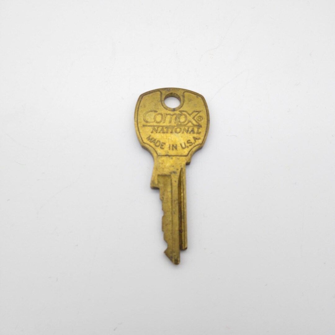 Vintage Compx National Brass Key 2069PS Mailbox - Etsy