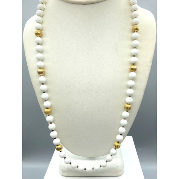 Vintage White Lucite and Textured Gold Tone Beade… - image 1