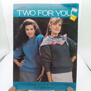 Two for You autorstwa Barbary Rondeau, Leisure Arts Leaflet 619 Stare wzory i instrukcje do robótek na drutach lub szydełku 1988