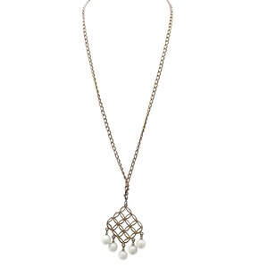 Vintage Gold-Tone Chain Necklace with White Beaded Pendant