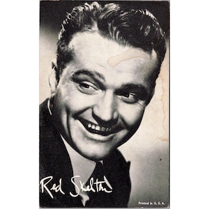 Cartolina commerciale con foto di celebrità in bianco e nero di Red Skelton d'epoca stampata negli Stati Uniti.