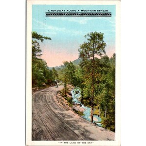 Carte postale vintage « A Roadway Along A Mountain Stream » In the Land Of The Sky réalisée par E.C. Kropp Co. Milwaukee WI