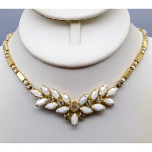 Vintage White Flowers V Choker, Gold Tone Chain Necklace with Milk Glass and Crystal Bib, Classic Elegance Bridal Jewelry