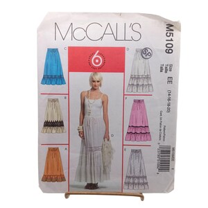 Cartamodello McCalls M5109 per gonna da donna, taglie 14-20, 6 varianti, EE 2006