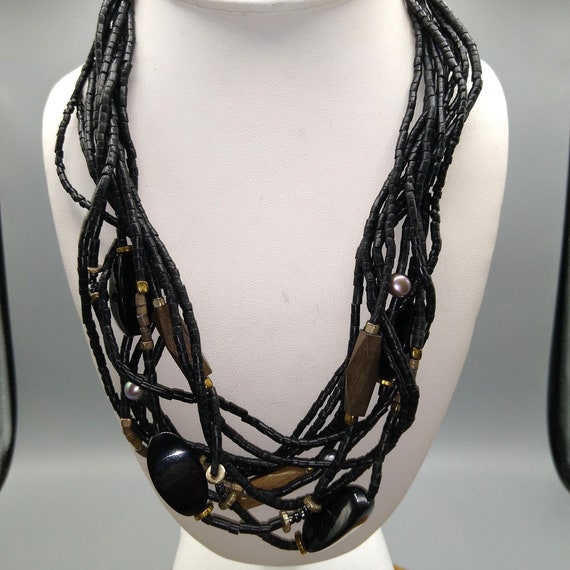 Multi Strand Black Beads Chain Designs - Jewellery Designs | Black beads  mangalsutra design, Black beads, Black beaded jewelry