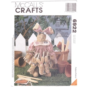 UNCUT Vintage Sewing PATTERN McCalls Crafts 6922, Bunny Love 1994 Momma Rabbit and Bunting Babies, 16in 5in