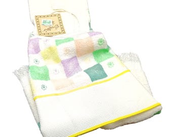 NWT Vintage Crafters Pride Velour Baby Bib for Cross Stitch Shadow Block 14 count