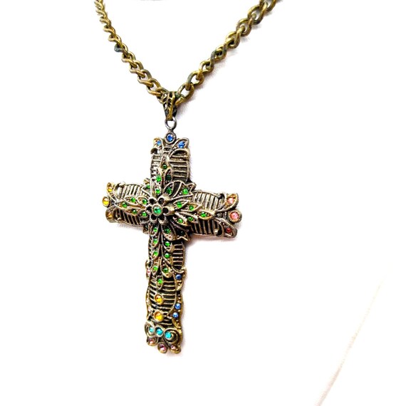 Little Nemo Ornate Cross Pendant Necklace, Vintag… - image 4