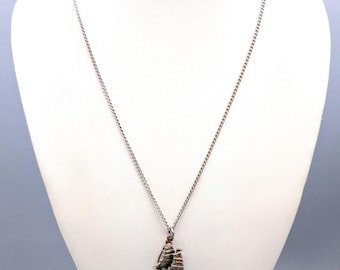 美品   シルバー925 ヨットネックレス ヴィンテージ 925 シルバー 20インチチェーン ヨット セイルボート