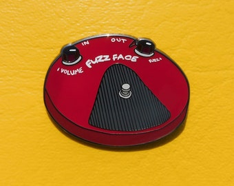 Fuzz Face Guitar Effects Pedal Enamel Pin Badge, hard enamel pin 35mm