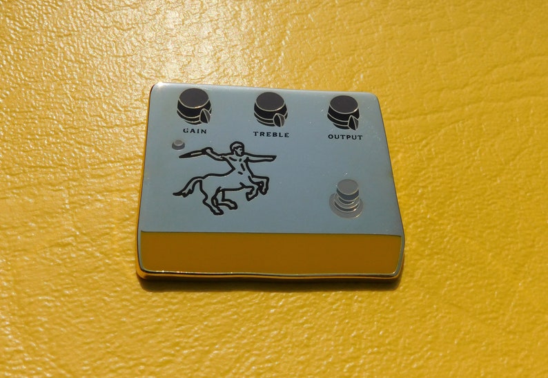 Klon Centaur Gold Guitar Pedal Pin Badge, gold metal colour, hard enamel pin badge image 5