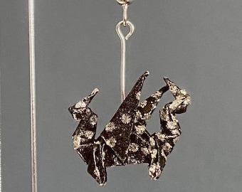 Pendientes de dragón de origami, joyería de papel hecha a mano, pendientes de papel, pendientes colgantes ligeros, regalo para la mejor amiga, pendientes diarios de dragón