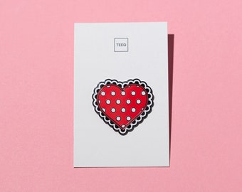 Minnie Classic Hearts Enamel Pin