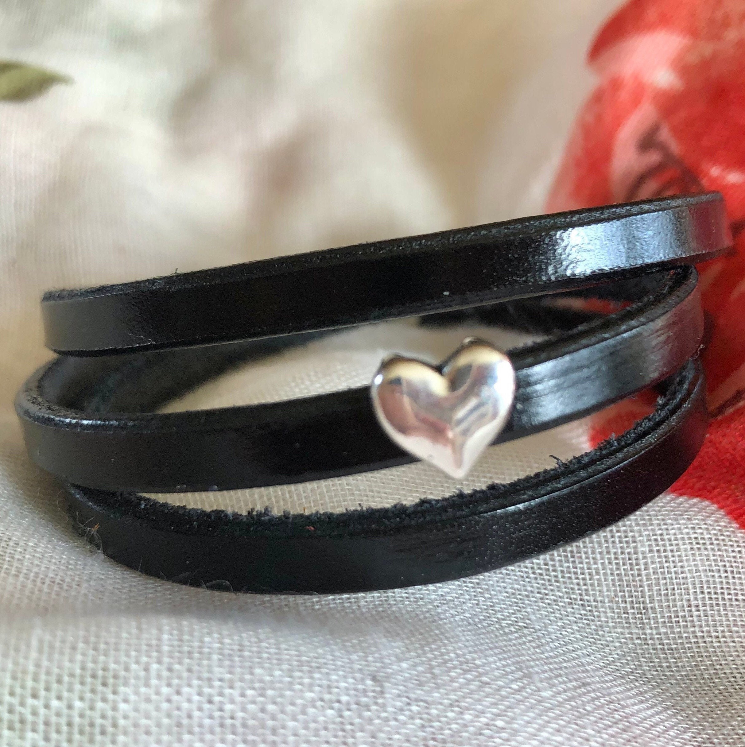 Black leather wrap bracelet with heart slider - Magnetic bracelet - Black leather bracelet for women - Heart bracelet