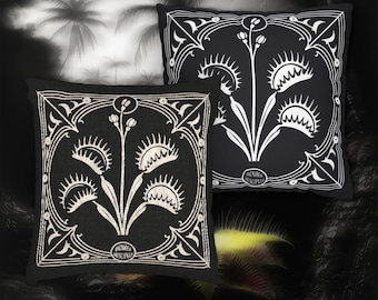 Venus Flytrap Throw Pillow, Plant Lover Gift, Gothic Carnivorous Plant Cushion for Whimsigoth, Nature And Botanical Dark Academia Decor