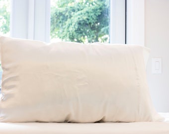 White Silkie - 100% Mulberry Silk Pillowcase (silk pillowcase, white silk pillowcase, white silk)