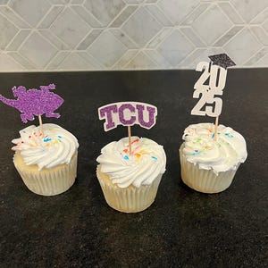 Graduation Cupcake Toppers 2025