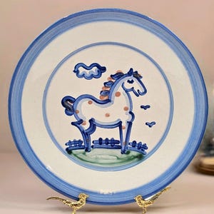 MA Hadley Pottery Horse Plate 11in Signed Blue Rim | Folk Art Country Scene | Farmhouse Kitchen Decor