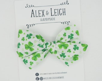 St. Patrick's Day Bow - Choose your bow style - Green clover bow - Clovers St. Pat's Day bow - Lucky clovers hair clips - Clovers on White