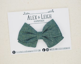 Lazo de Navidad - Verde bosque con lazo de lino metálico dorado - Elige tu estilo de lazo - Lazo de pelo verde brillante - Lazo de Navidad verde brillante