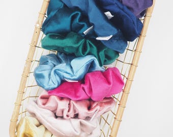 Velvet scrunchie - Scrunchies - hair accessories - hair tie - hair elastics