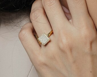 Bague Pavé AMoré de forme carrée avec 0,58 ct. Diamants naturels en 14K / 18K Blanc, Jaune, Or Rose ou Platine, Bague En Diamant Pave Fine Bijoux