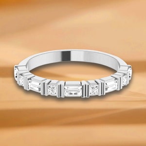 0.52 ct. Bar Set Baguette & Princess Cut Diamond Wedding Band - 14K/18K White, Yellow, Rose Gold and Platinum 950, Natural Diamonds Ring
