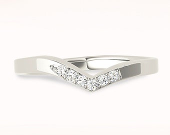 Diamond Wedding Band - 14K/18k Solid White Gold / Platinum | Curved band | Channel & Prong Set Diamond  Anniversary Ring | Modern Design