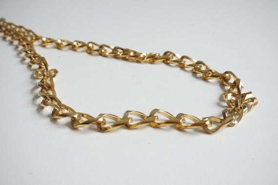 vintage chunky gold chain link necklace - image 5