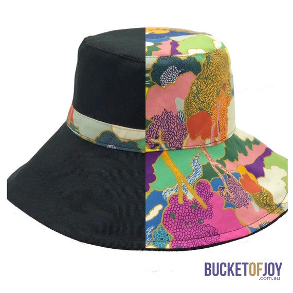 ponytail bucket hat
