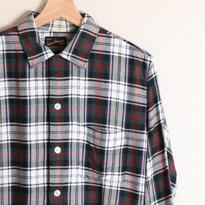 Vintage 60s Rayon Shadow Plaid Loop Collar Shirt Hombre Rockabilly