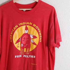 Vintage Rare 80s Free Leonard Peltier AIM T-Shirt - XL