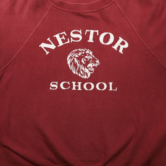 Vintage 1950s 60s Era Burgundy Sweatshirt w/ Lion… - image 2