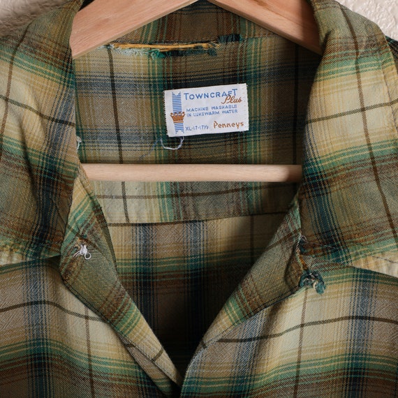 Vintage Towncraft Shadow Plaid Loop Collar Rayon … - image 4