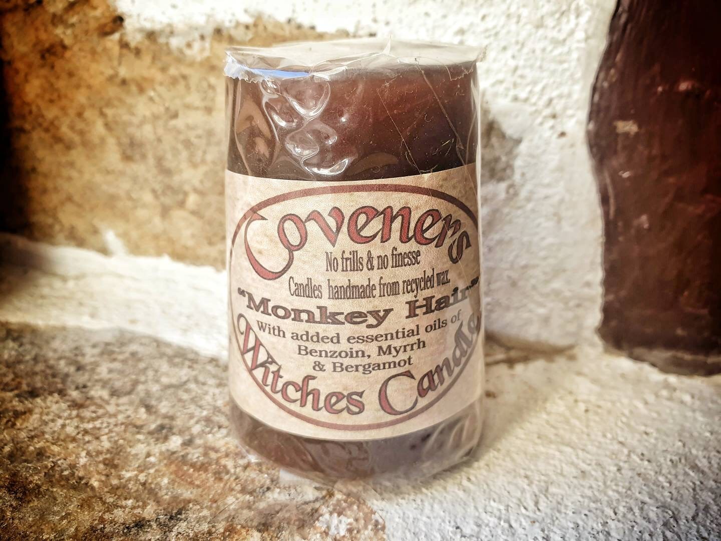 Bougie Faite à La Main Pagan Autel Bougie Bezoin Myrrhe et Bergamot Huile Essentielle Wiccan Décor H