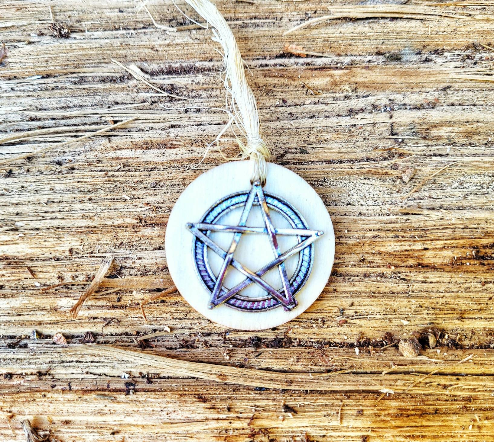 Décor d'autel Wiccan Décor Rituel Wicca Païen Pentacle Suspendu Petit d'autel