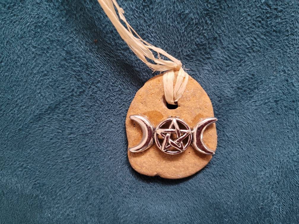 Autel Wiccan Décor Rituel Païen Triple Lune Arbre Suspendu Solstice Petit Autel Yule Suspendu