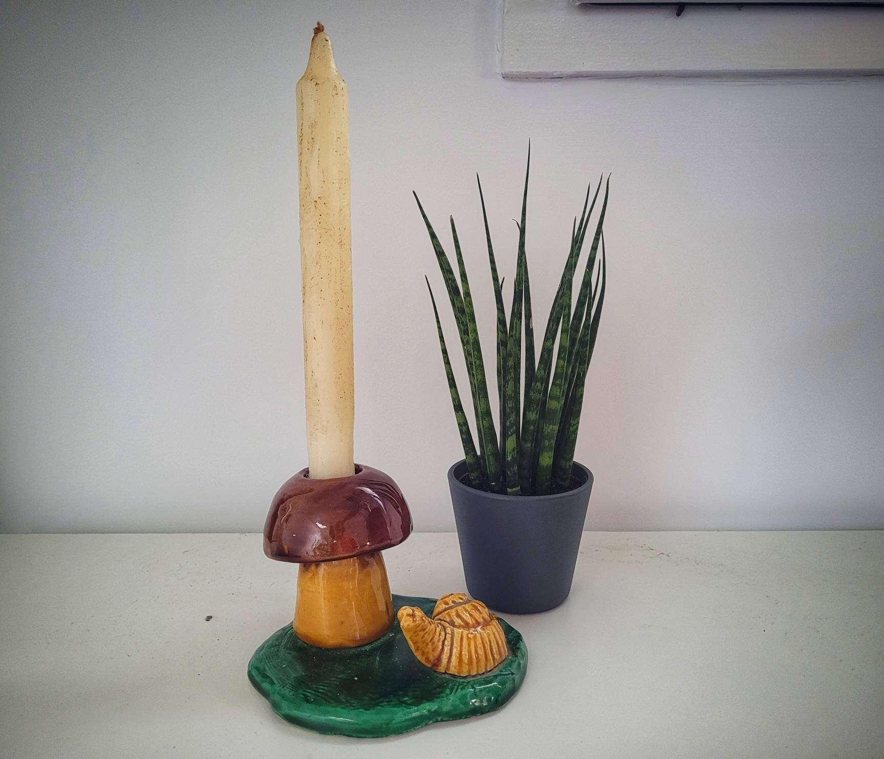 Bougeoir en Poterie Fait à La Main Pour Sorcières Décor d'autel Décor Élémentaire de Terre Champigno