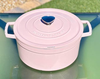 Martha Stewart Collectors 6 Quart Pink Enameled Cast Iron Round Dutch Oven Heart