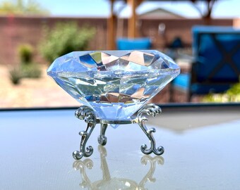 Large Crystal Diamond Paperweight with Stand Jewels Wedding Decorations Centerpiece