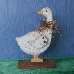 Decorative handmade wooden figure goose, decorative figure, hand-painted, country house, shabby chick, vintage
