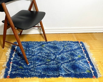 Vintage rya rug, Swedish textile, hand made, retro craft, Scandinavian design, Nordic home, 1960s. Mid century modern