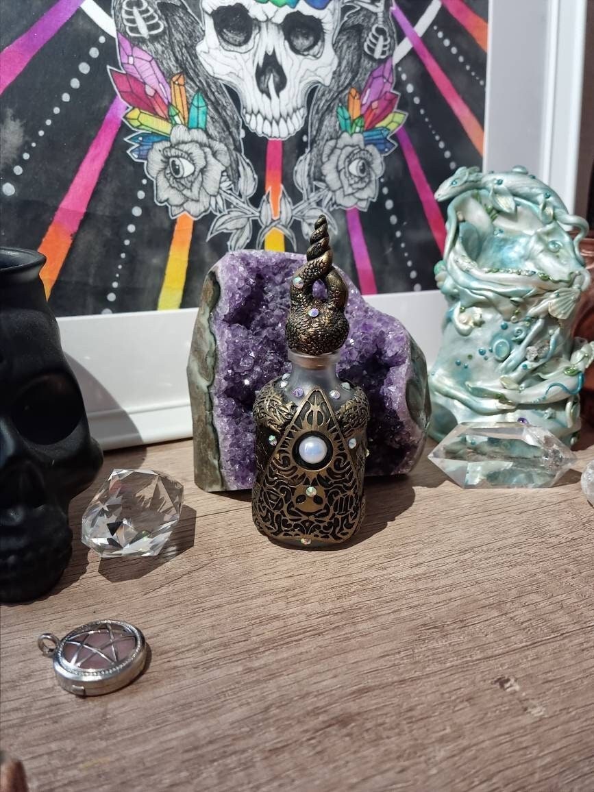 Ouija seance spirit vessel conjure me potion bottle glass vial witch apothecary - PB002 Polymer Clay