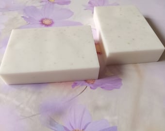 Unfragranced Shea butter & Oatmeal soap