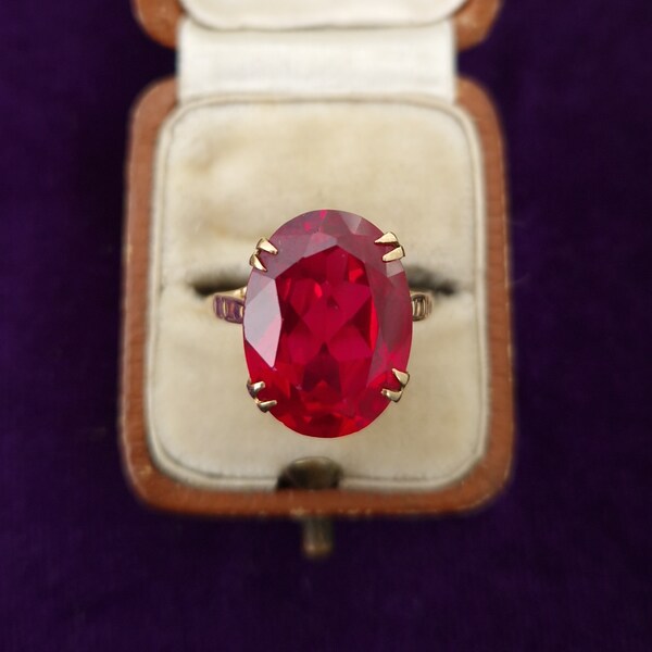 Art Deco Ruby Ring 9ct Gold