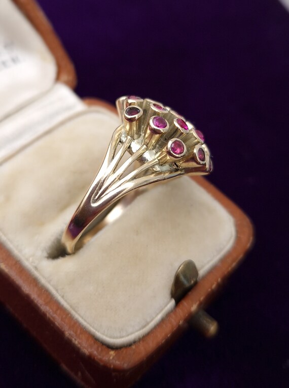 Vintage Sputnik Ruby 9ct Gold Ring - image 9